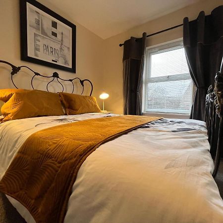 York Centre 2 Bedroom Renovated Flat, 8 Escrick Street Exterior photo