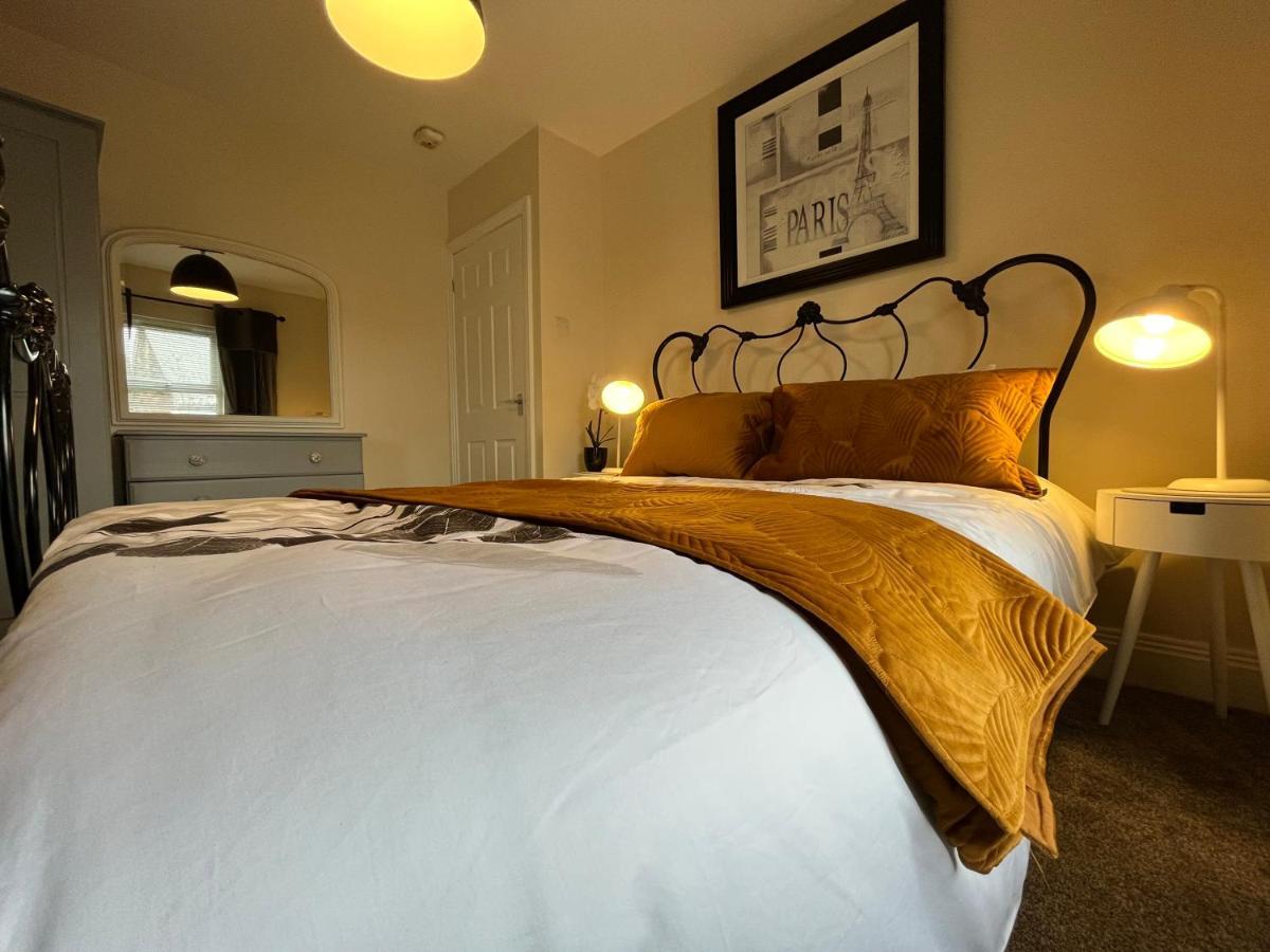 York Centre 2 Bedroom Renovated Flat, 8 Escrick Street Exterior photo